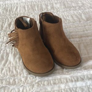 Old Navy Girl Boots Zip Faux Suede baby toddler